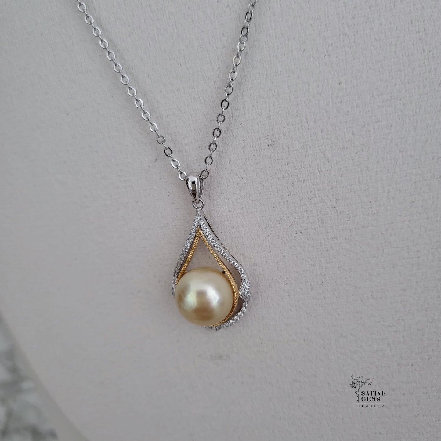 Champagne Gold South Sea Pearl Necklace
