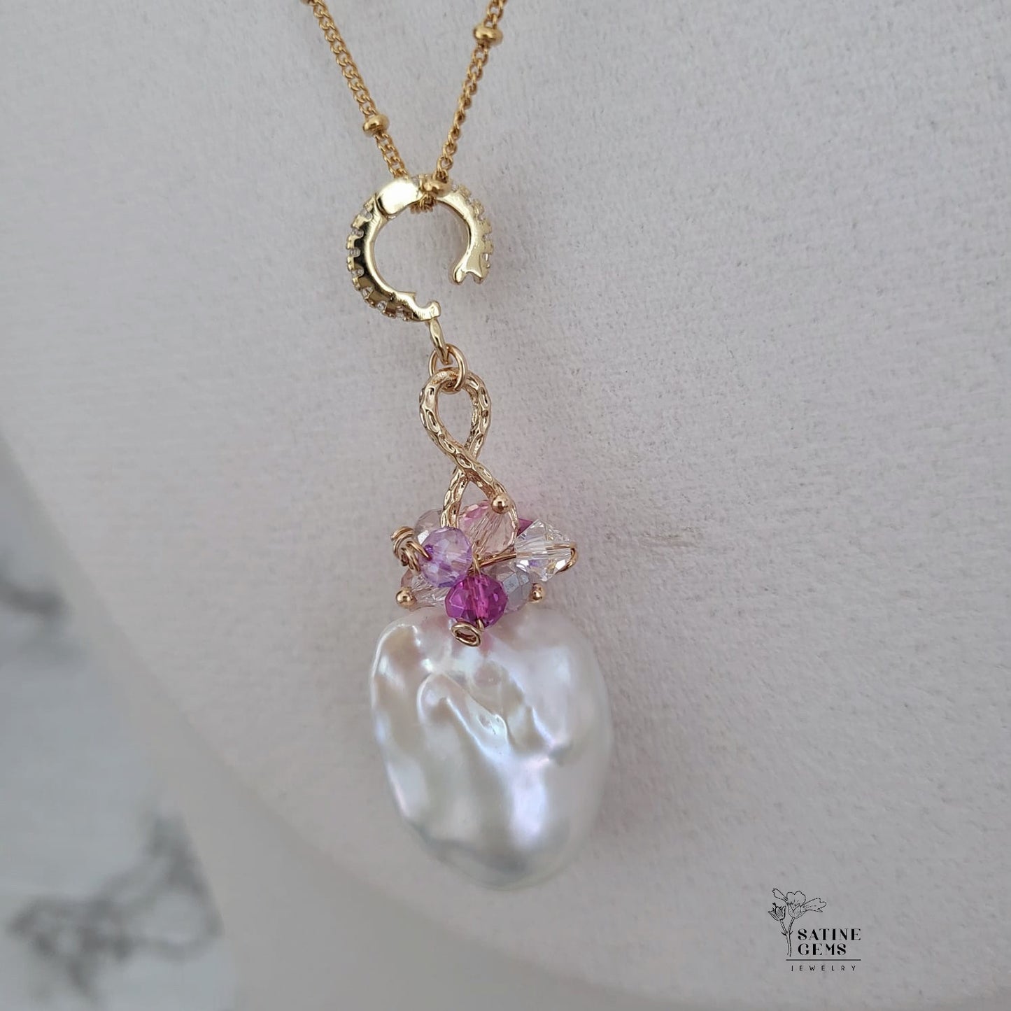 XL Flameball Pearl Necklace