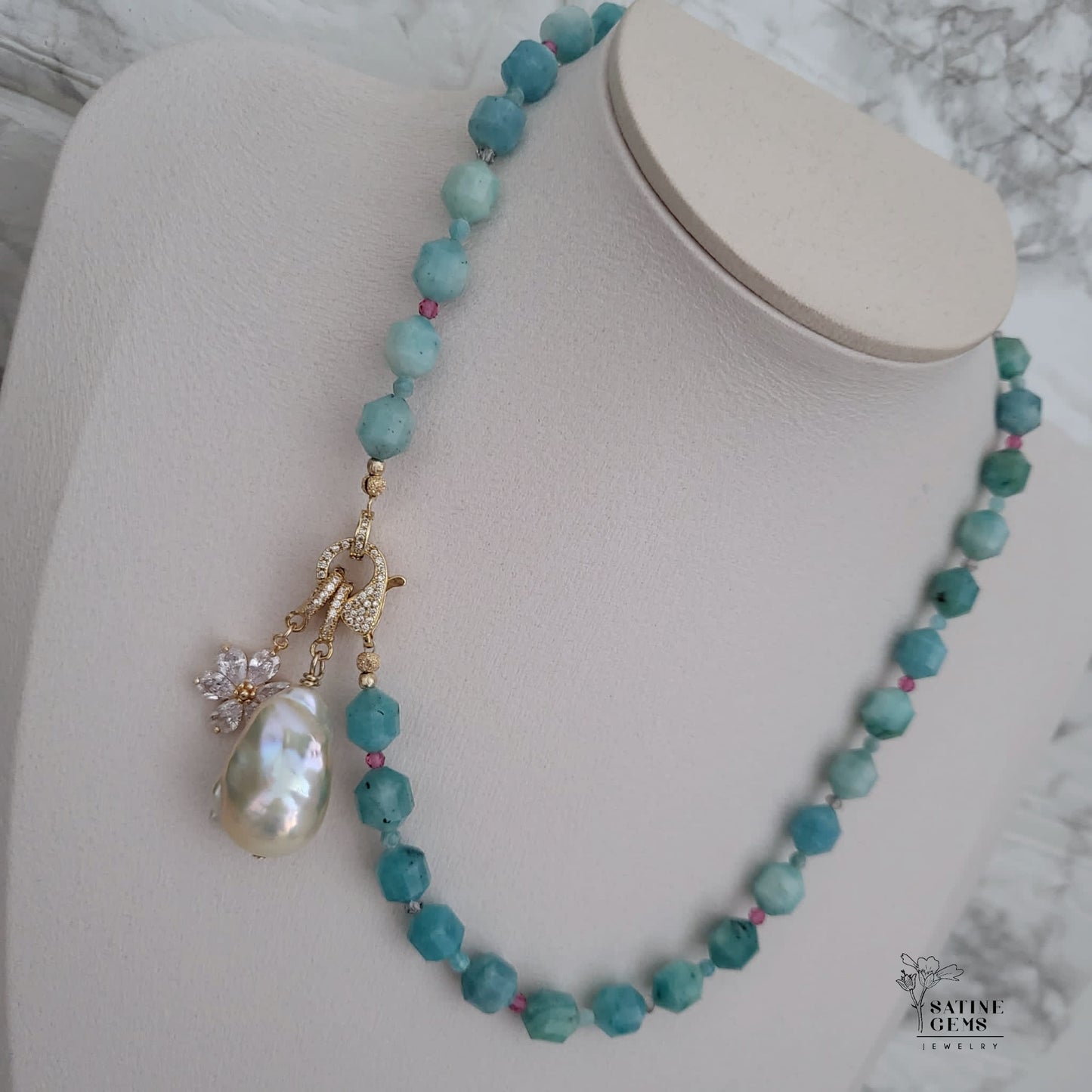 Amazonite Necklace with detachable XL Baroque Flameball Pearl with Raimbow Orient and Charm