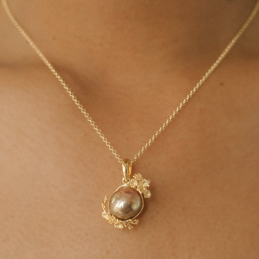 Coral Baroque Edison Pearl Necklace