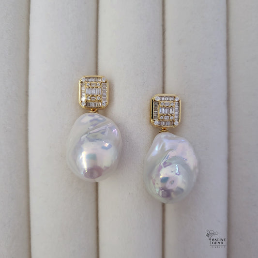 Ivory Freshwater Flameball Ear Studs