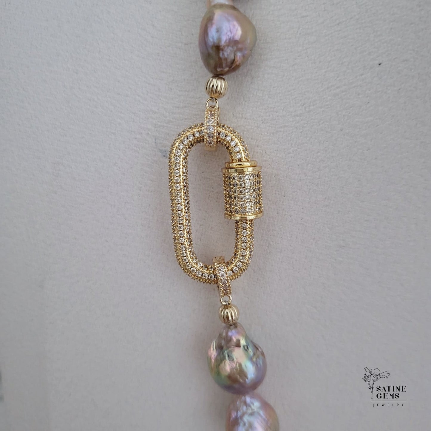 Baroque Edison Pearl Necklace with Metallic Lustre and Rainbow Orient