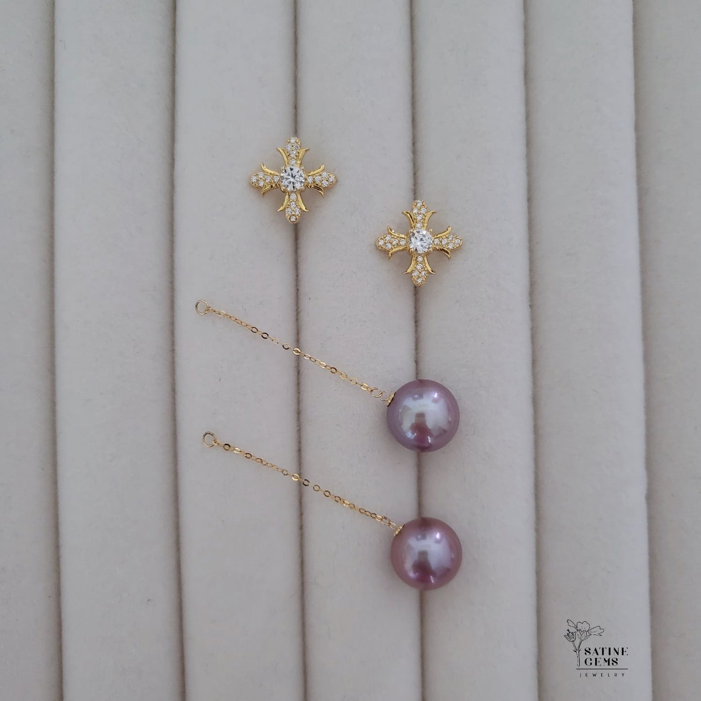 Lilac Edison Pearl Ear Studs