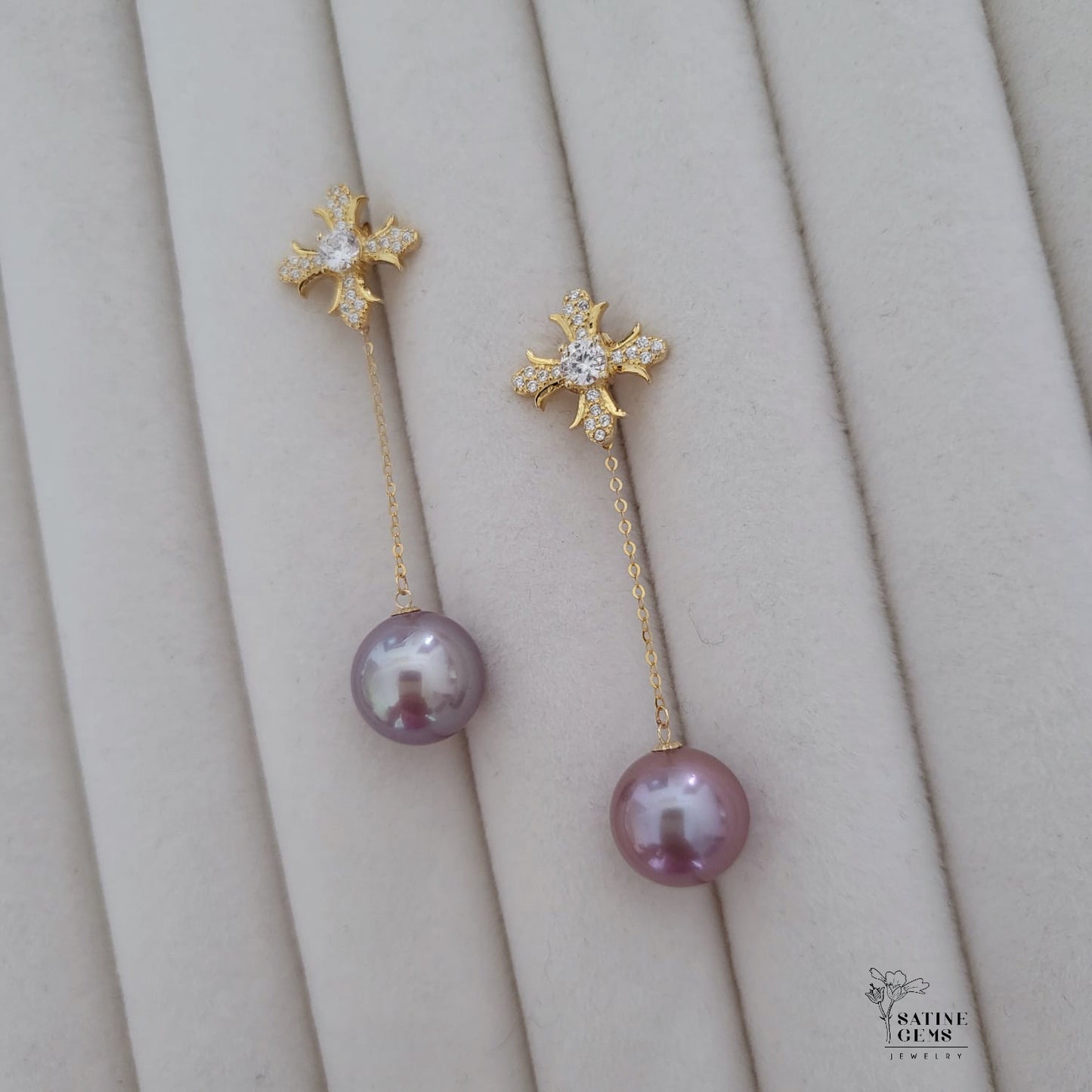 Lilac Edison Pearl Ear Studs