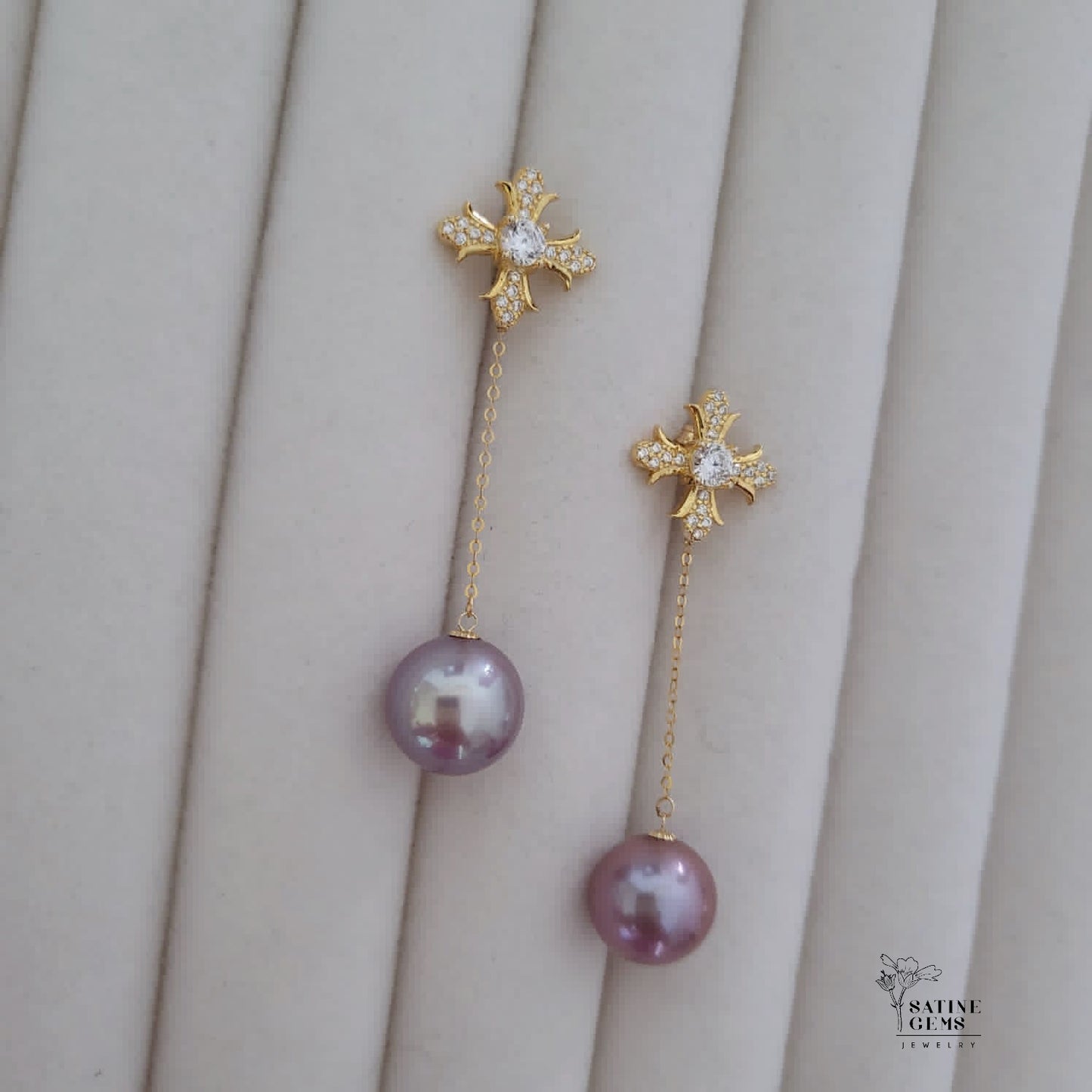 Lilac Edison Pearl Ear Studs