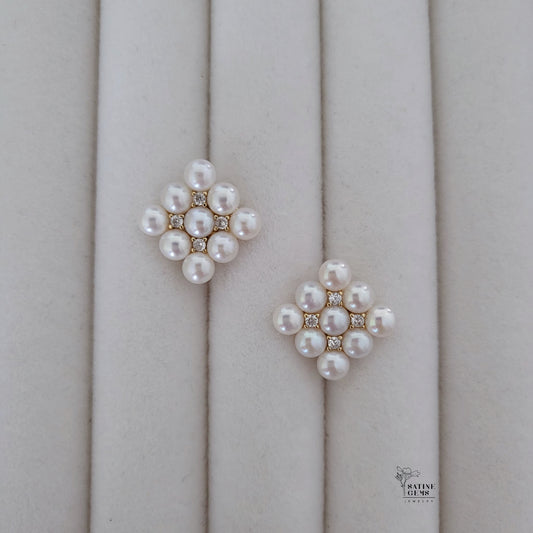 Ivory Freshwater Pearl Ear Studs